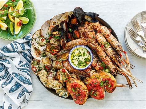 Capturing the Essence of Flavor: Magical BBQ and Seafood Photos that Make Your Mouth Water